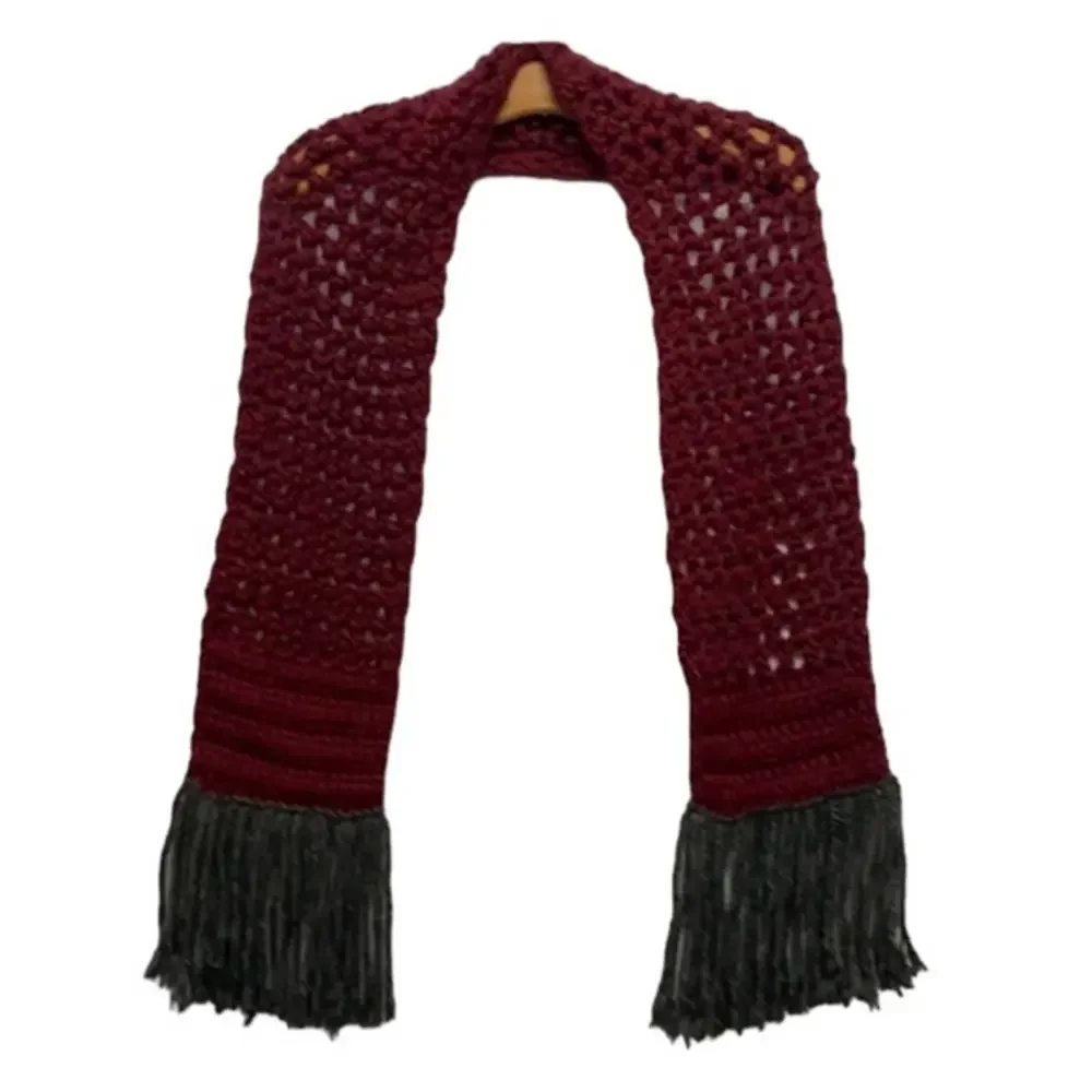 Gray & maroon crocheted fringe scarf hand made measurements in pics‎ (B20)